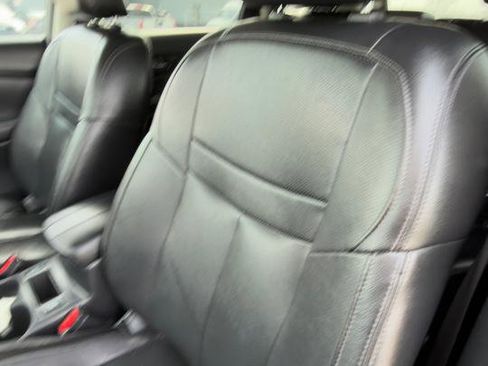 Used 2020 Nissan Rogue SL image 19