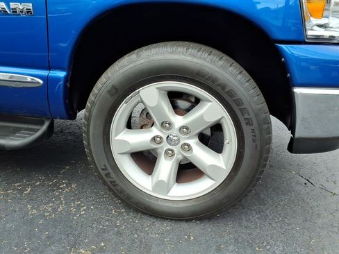 Used 2008 Dodge Ram 1500 Truck SLT image 7
