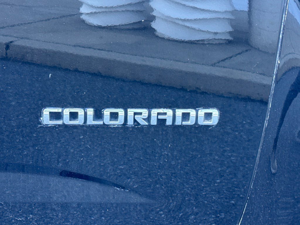 Used 2016 Chevrolet Colorado Z71 AWD/4WD image 3