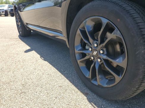 Used 2025 Dodge Durango GT AWD/4WD image 33