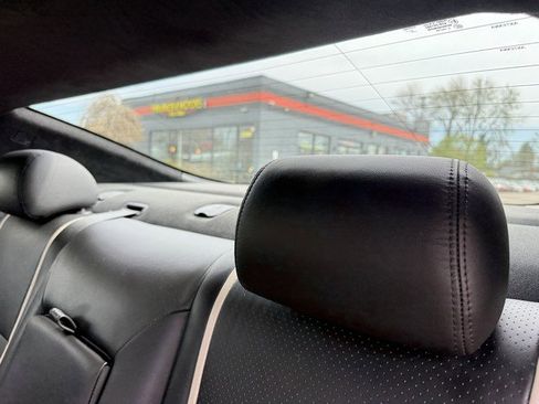 Used 2014 Jaguar XF 3.0 image 13