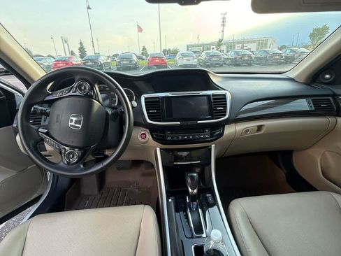 Used 2016 Honda Accord EX-L image 10