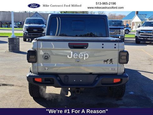 Used 2022 Jeep Gladiator Overland w/ Popular Equipment Package image 4