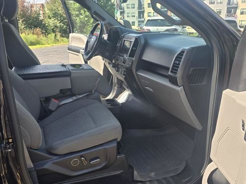 Used 2018 Ford F150 XLT w/ Equipment Group 302A Luxury AWD/4WD image 28