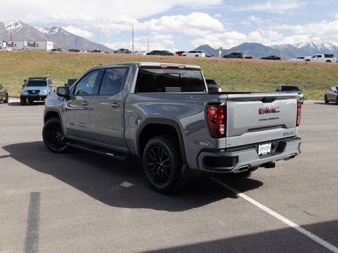 Used 2024 GMC Sierra 1500 Elevation w/ Elevation Premium Package AWD/4WD image 4