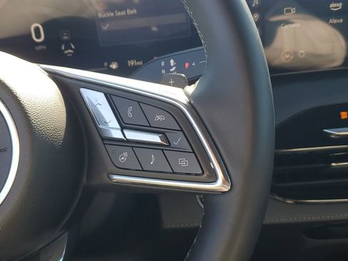 Used 2025 Buick Enclave Sport Touring image 34