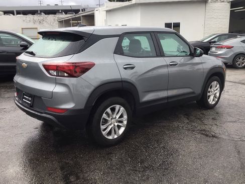 Used 2023 Chevrolet TrailBlazer LS w/ LPO, Blackout Package image 4