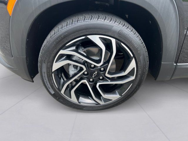 Used 2024 Chevrolet TrailBlazer RS w/ Convenience Package AWD/4WD image 9