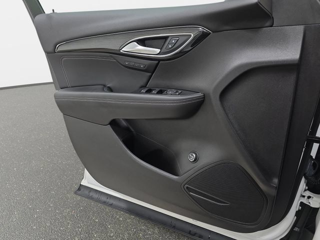 Used 2023 Buick Envision Essence AWD/4WD image 25