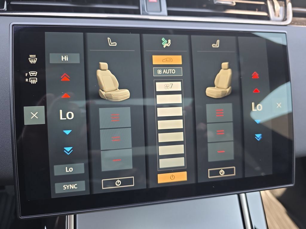 Certified 2025 Land Rover Range Rover Evoque S AWD/4WD image 27
