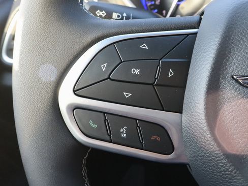 New 2026 Chrysler Pacifica Select image 33