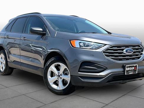 Certified 2021 Ford Edge SE FWD image 3