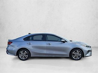 Used 2024 Kia Forte LXS FWD video 4