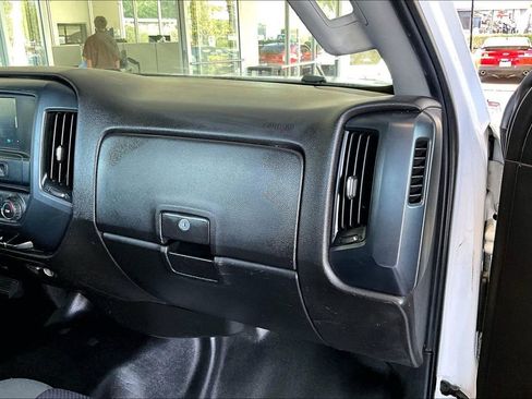 Used 2018 GMC Sierra 1500 2WD Regular Cab image 24
