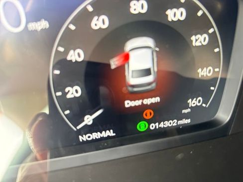 Used 2024 Honda Civic Touring image 13