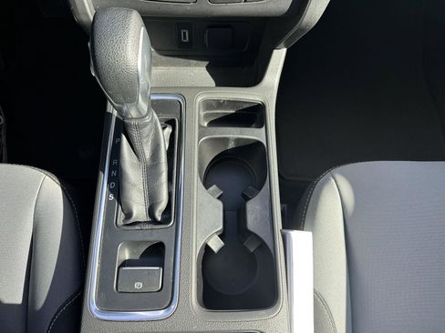 Used 2017 Ford Escape S image 27