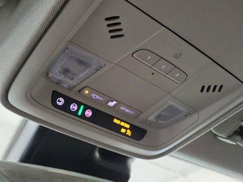 Certified 2023 Cadillac XT4 Luxury FWD image 29