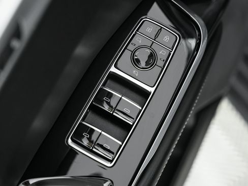 Used 2025 Cadillac Escalade V w/ LPO, Floor Liner Package AWD/4WD image 89