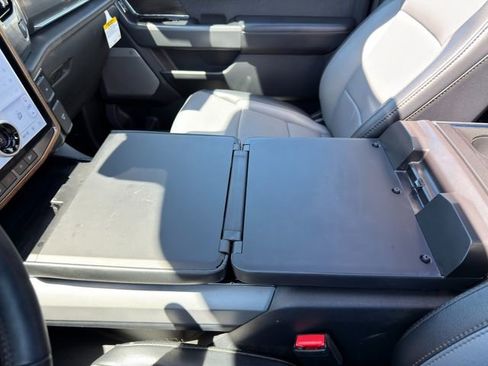 Used 2024 Ford F150 Lightning Lariat AWD/4WD image 41