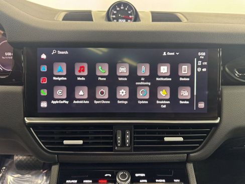 Used 2023 Porsche Cayenne Base image 17