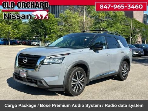 Used 2023 Nissan Pathfinder Platinum w/ Cargo Package AWD/4WD image 1