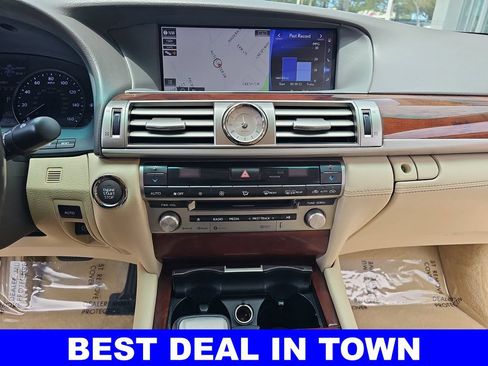 Used 2016 Lexus LS 460 w/ Comfort Package RWD image 20