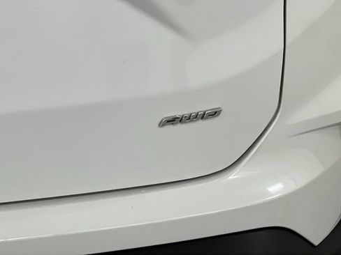 Certified 2021 Ford Edge Titanium AWD/4WD image 5