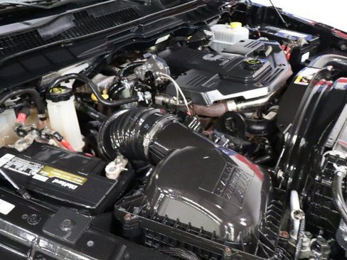 Used 2017 RAM 2500 Tradesman w/ Chrome Appearance Group AWD/4WD image 79