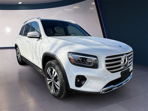 Certified 2025 Mercedes-Benz GLB 250 4MATIC image 7