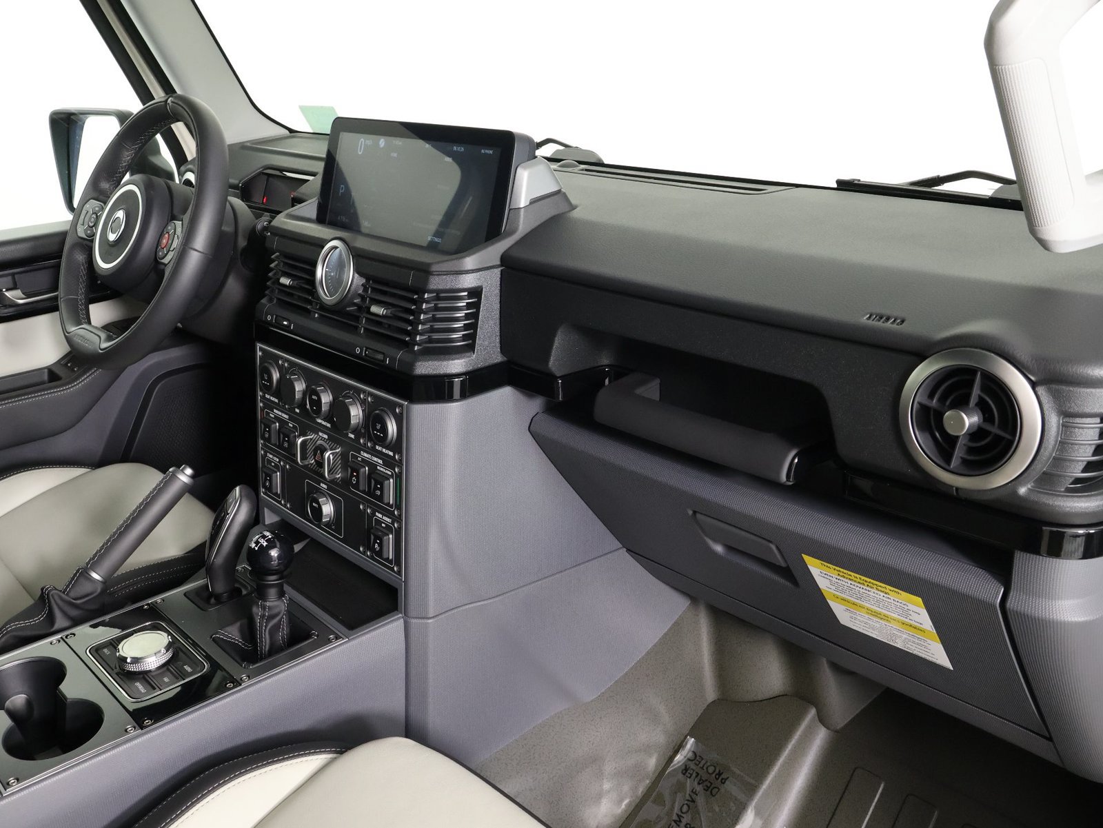 Used 2025 INEOS Grenadier Station Wagon AWD/4WD image 23