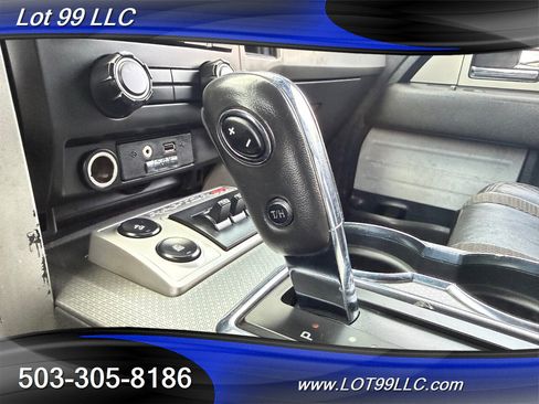 Used 2012 Ford F150 Raptor image 40