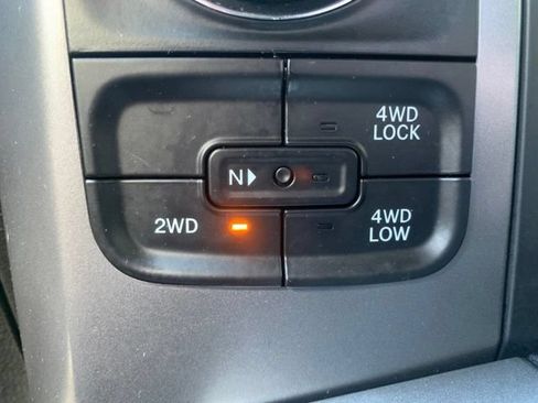 Used 2023 RAM 1500 Warlock AWD/4WD image 18