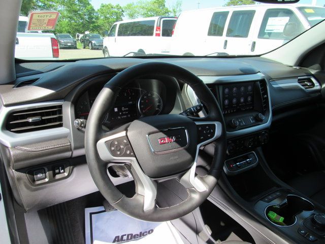 Certified 2023 GMC Acadia SLT w/ Preferred Package AWD/4WD image 13