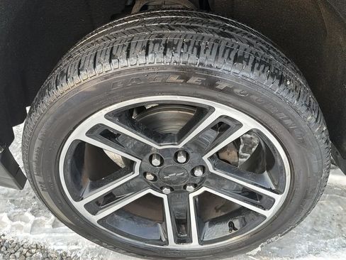 Used 2017 Chevrolet Silverado 1500 LT w/ LPO, Black Pack image 11