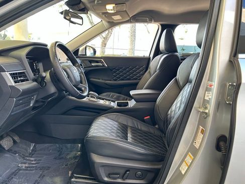 Used 2022 Mitsubishi Outlander SEL FWD image 15