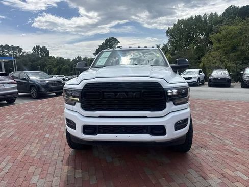 Used 2022 RAM 2500 Limited AWD/4WD image 31