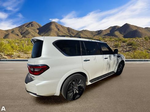 Used 2021 Nissan Armada Platinum w/ Captain's Chairs Package AWD/4WD image 4