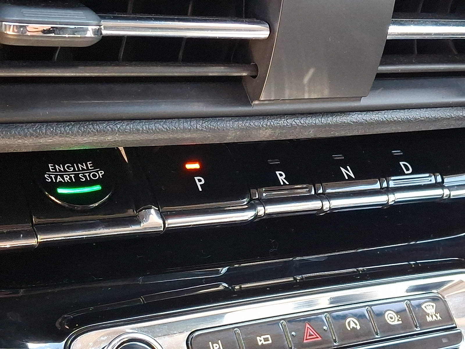 Used 2023 Lincoln Corsair FWD image 14