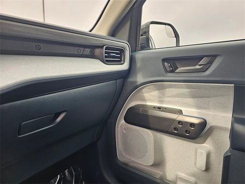 New 2025 Ford Maverick XLT w/ XLT Luxury Package image 26