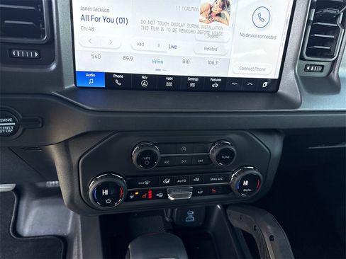 New 2025 Ford Bronco Badlands image 29