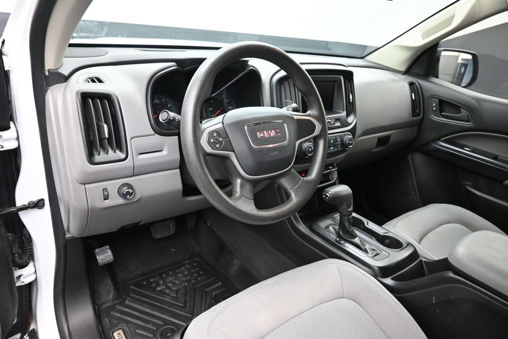 Used 2020 GMC Canyon 2WD Crew Cab w/ Convenience Package image 21