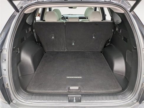 Used 2022 Hyundai Tucson Limited image 29