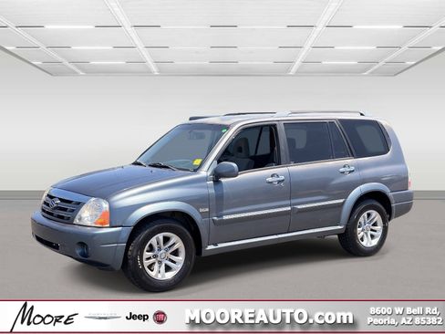 Used 2005 Suzuki XL7 2WD image 1