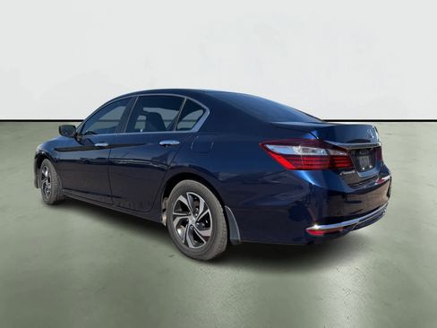 Used 2016 Honda Accord LX image 3