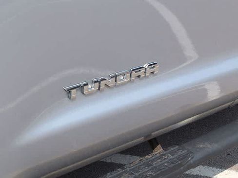 Used 2016 Toyota Tundra SR5 AWD/4WD image 13