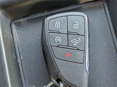 Certified 2024 Chevrolet Silverado 1500 Custom image 26