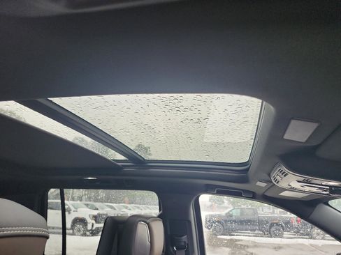 New 2026 GMC Yukon XL Denali Ultimate image 9