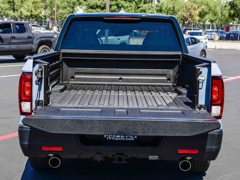 Used 2024 Honda Ridgeline Sport image 30