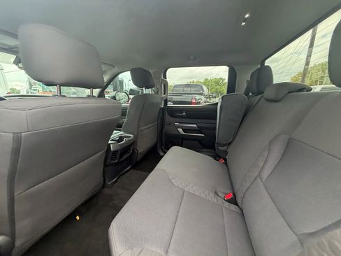 Used 2022 Toyota Tundra SR5 w/ Convenience Package RWD image 23