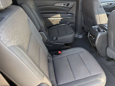 Certified 2024 Chevrolet Traverse LT w/ Trailering Package FWD image 14